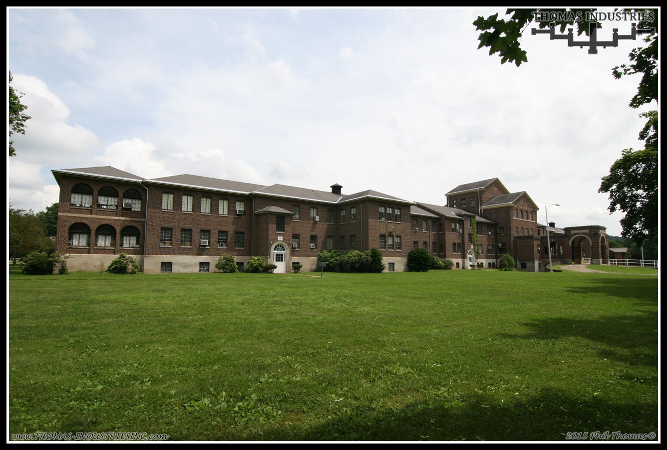 wsh_2015_ext_stone01.jpg